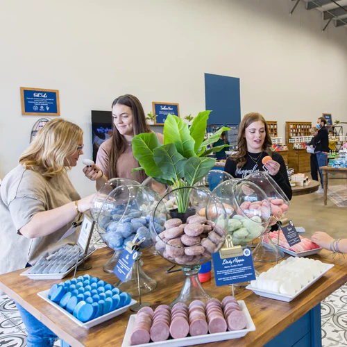 Store_experience-5_1473bd57-01b2-435c-80d6-efc2f5eaf9f6